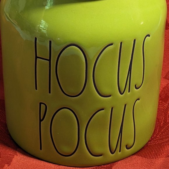 Prepare For Bewitching With Rae Dunn Lime Green Hocus Pocus Cookie Jar Like New - Picture 1 of 9